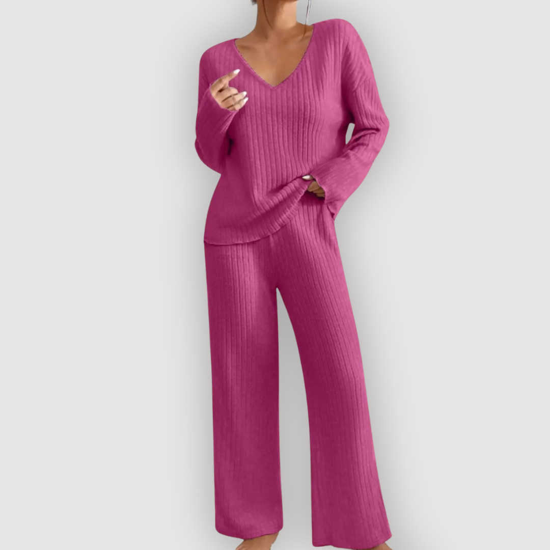 BRONTE – Cozy Knit Ensemble