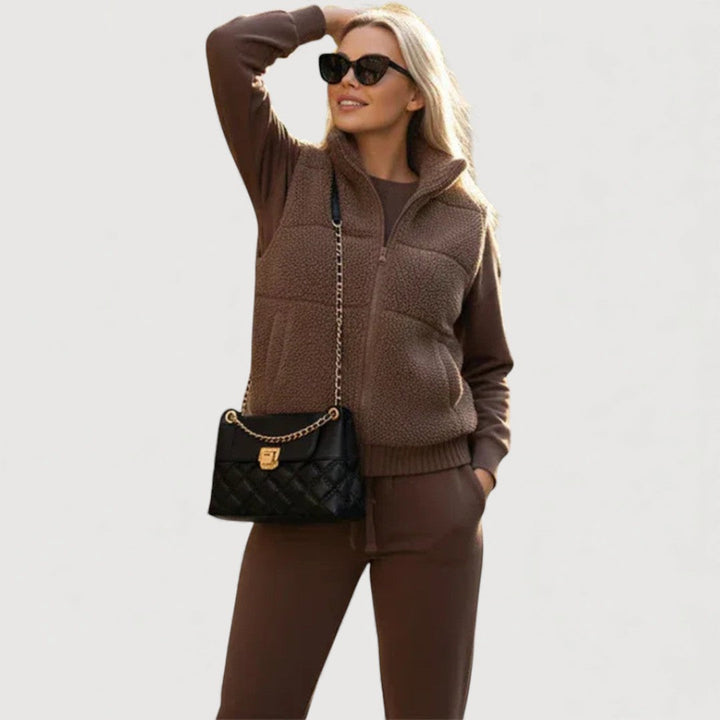 SELENIA – COMFORTABLE LOUNGE SET