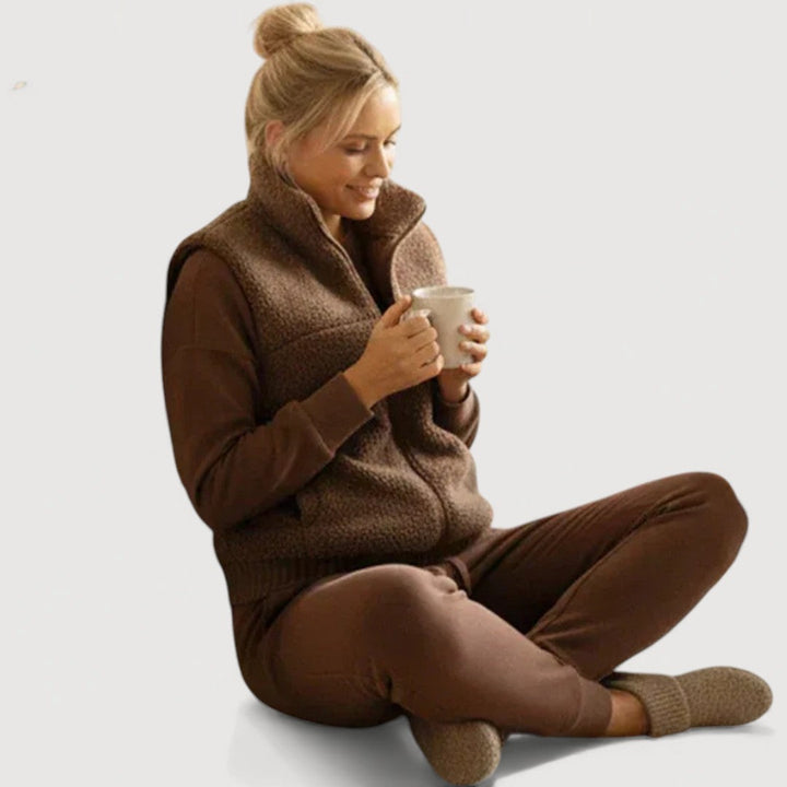 SELENIA – COMFORTABLE LOUNGE SET