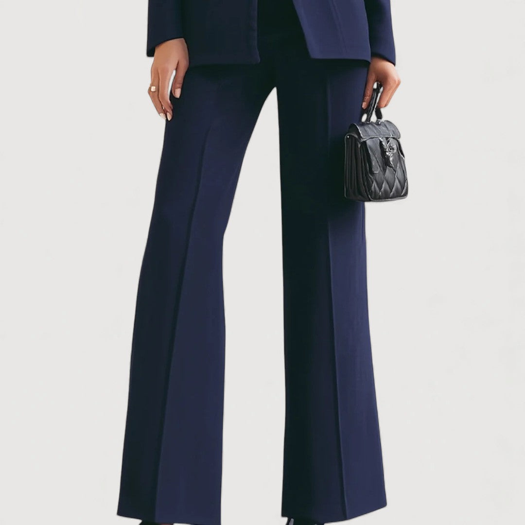 THEA – Sophisticated Tailored Ensemble